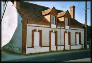 Ipatiev House - Romanov Memorial - The tragic end of the last Czar of Russia - Sokolov Grave